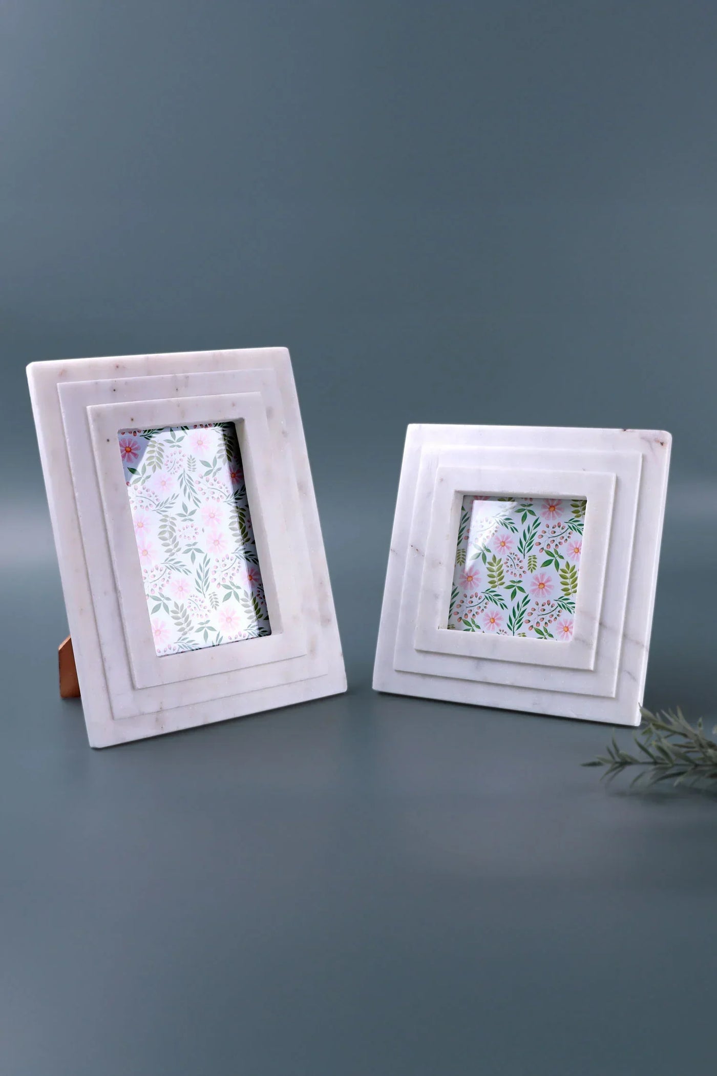 Roma Gradus Marble Photo Frame with Stepped Architecture