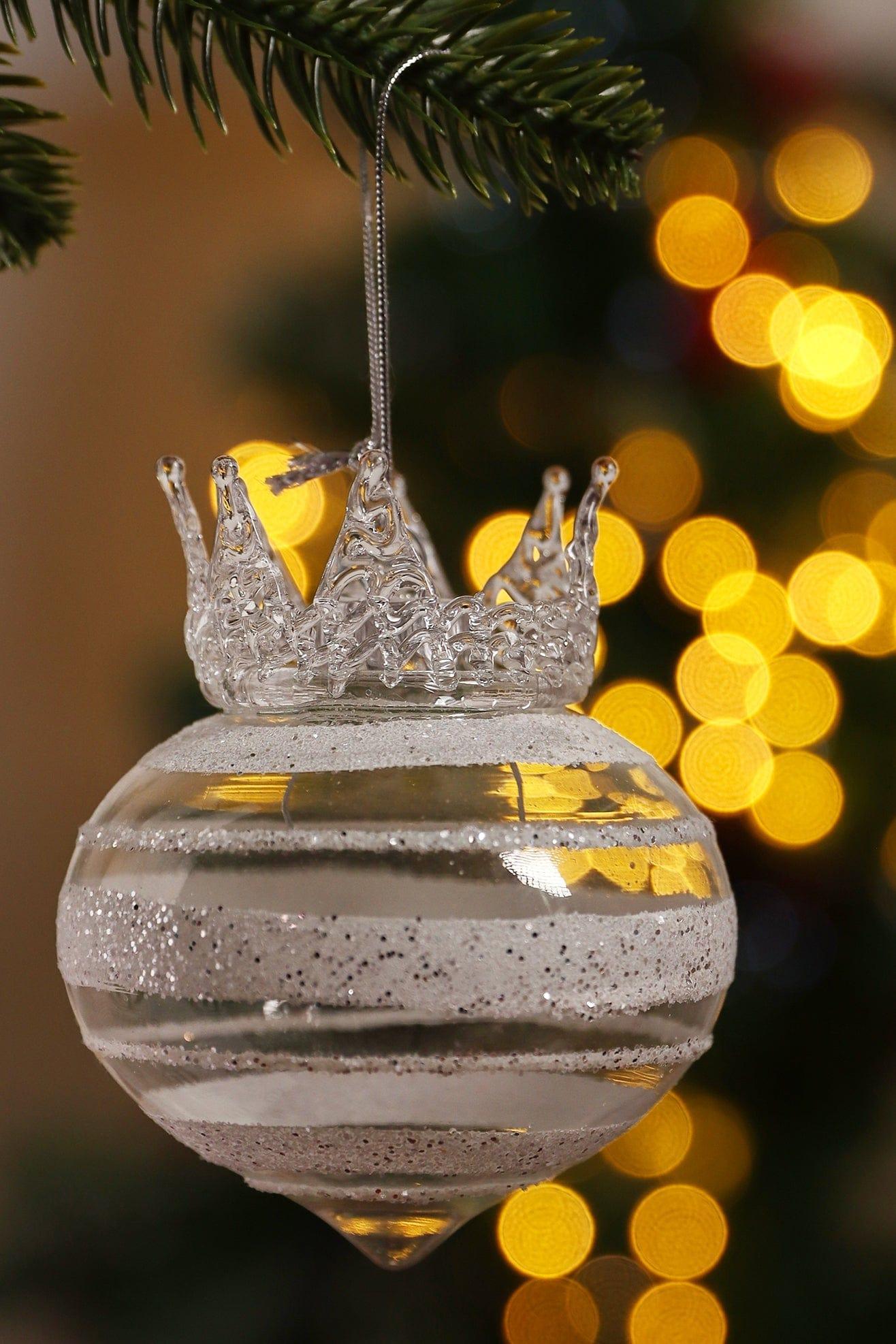 G Decor Christmas Decorations Silver Glamorous Glass Christmas Tree Bauble with Crown Topper