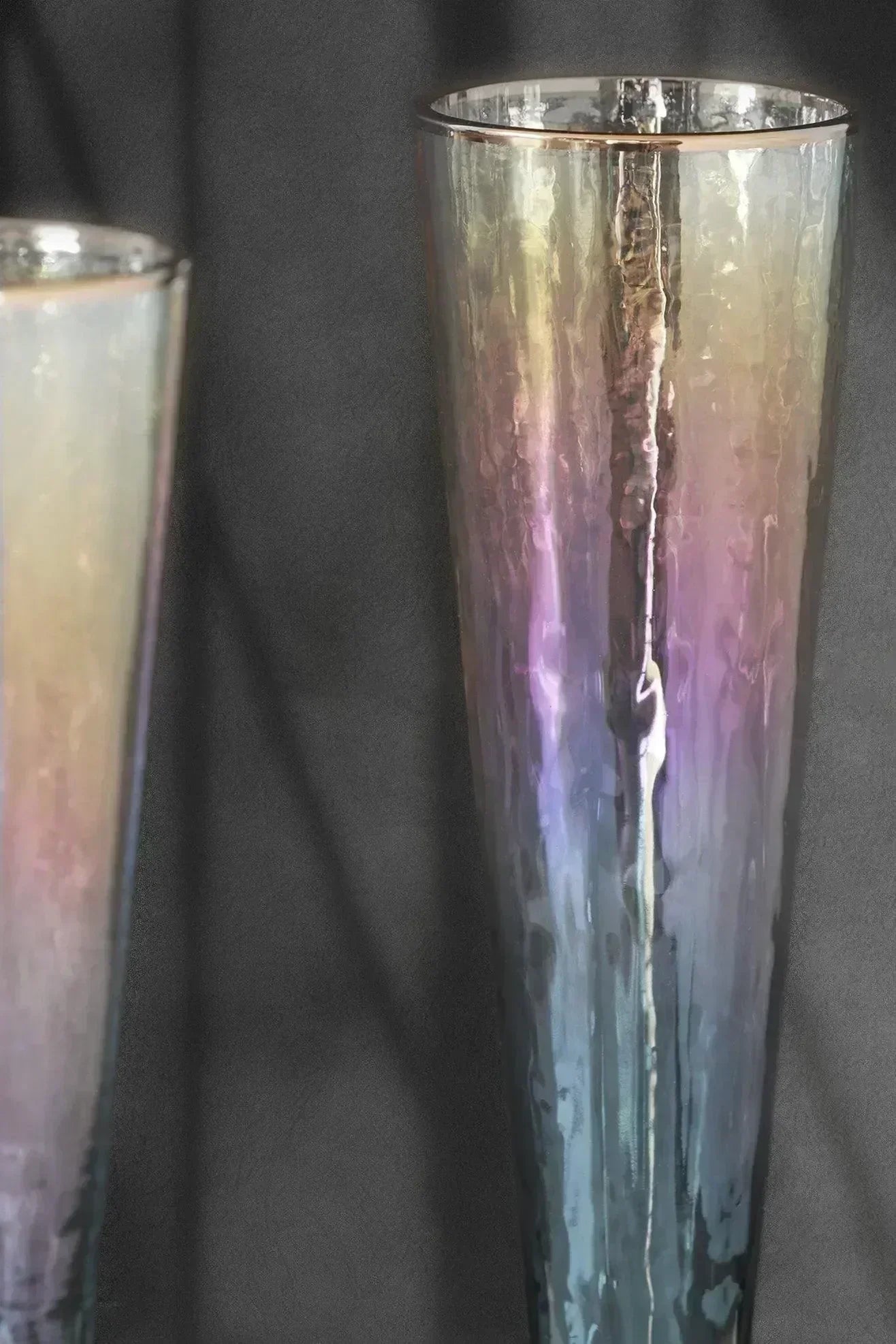 Set of 4 Handmade Iridescent Grey Hammered Champagne Flutes with Gold Rim