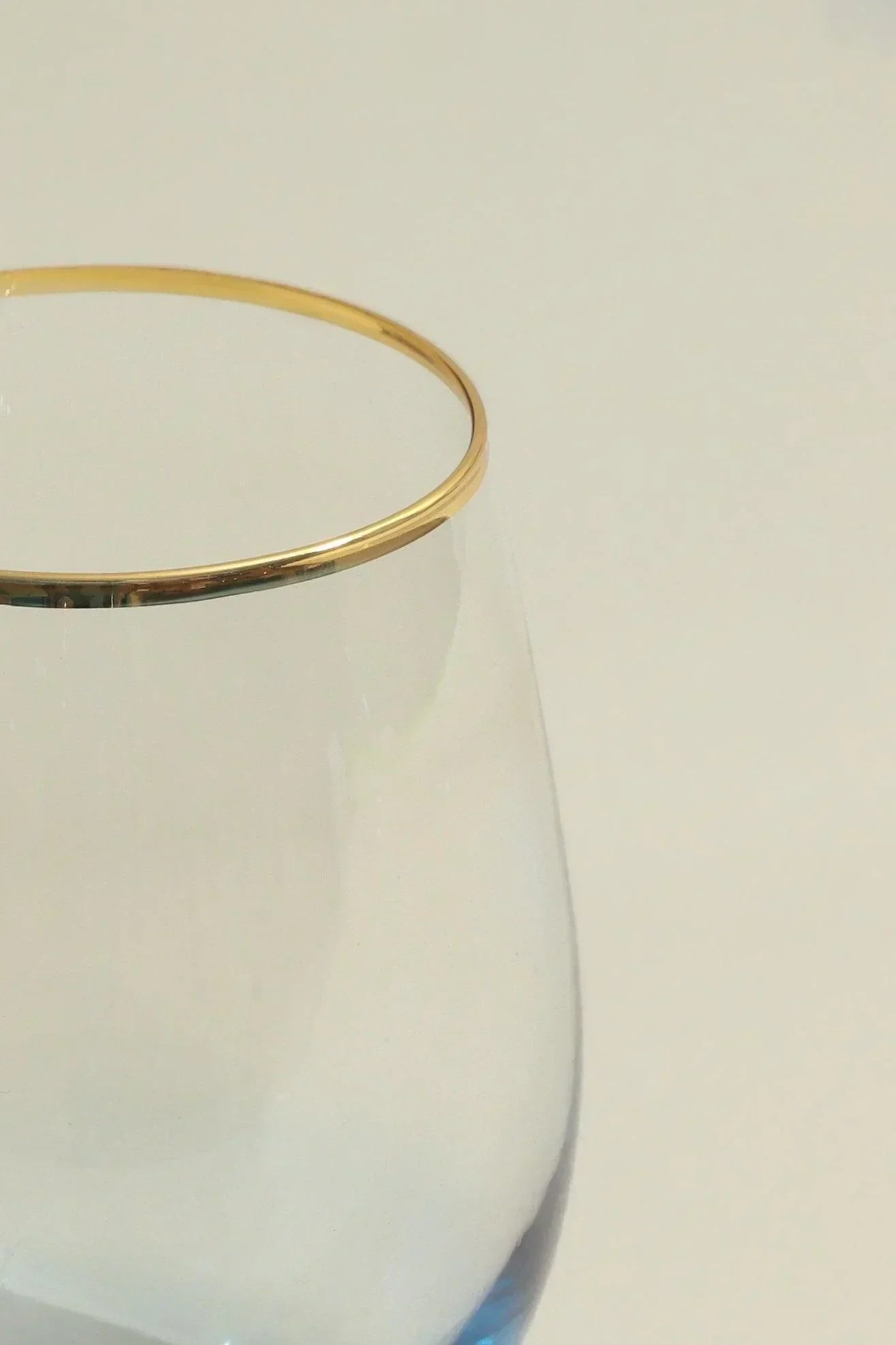 Set of 4 Radiance Ombre Gold-Rim Tumbler Drinking Glasses Sapphire Lagoon - G Decor