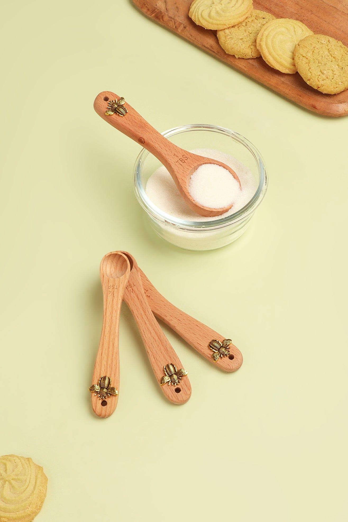 G Decor Cutlery Brown Set Of 4 Wooden Bee Measuring Spoons
