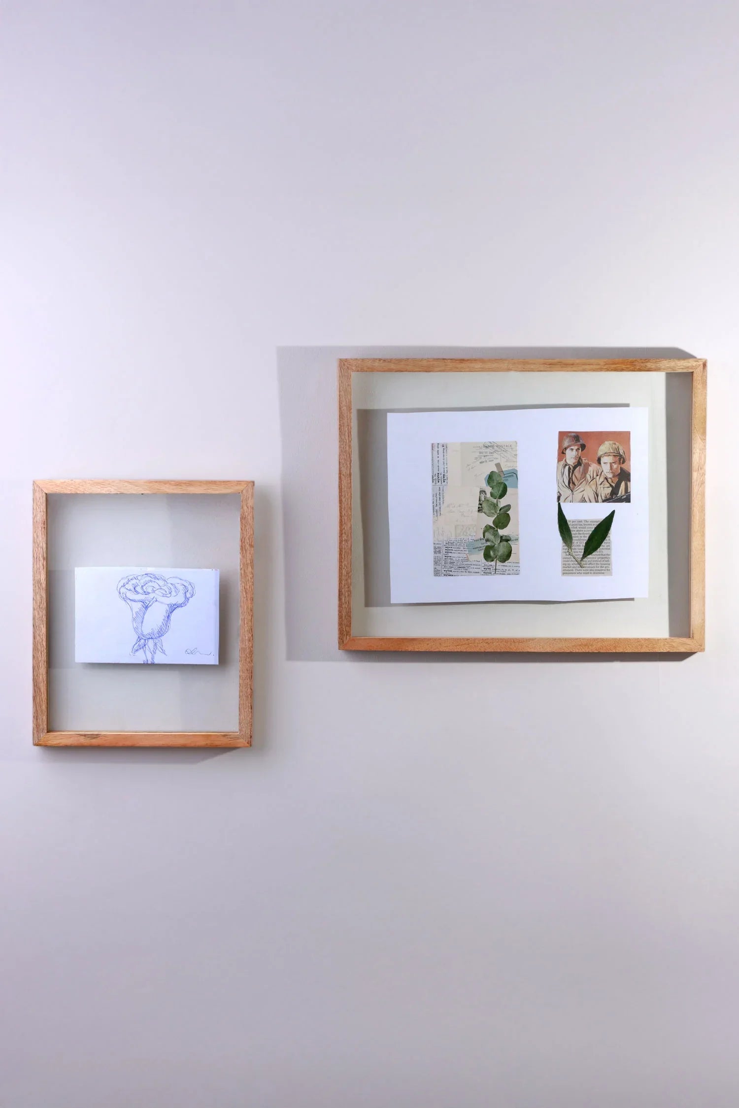 Taru Handmade Hanging Mango Wood Frame Duble Clear Large Glass Wall Display Portrait & Landscape - G Decor