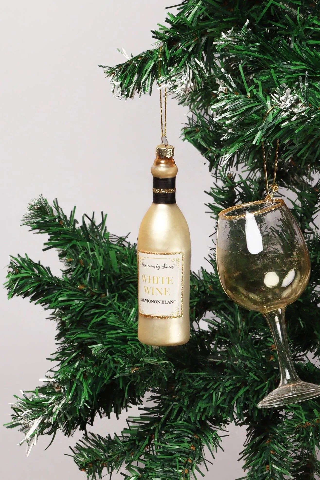 Vino Celebration White Wine Bottle and Glass Christmas Tree Baubles — view 5, G Decor