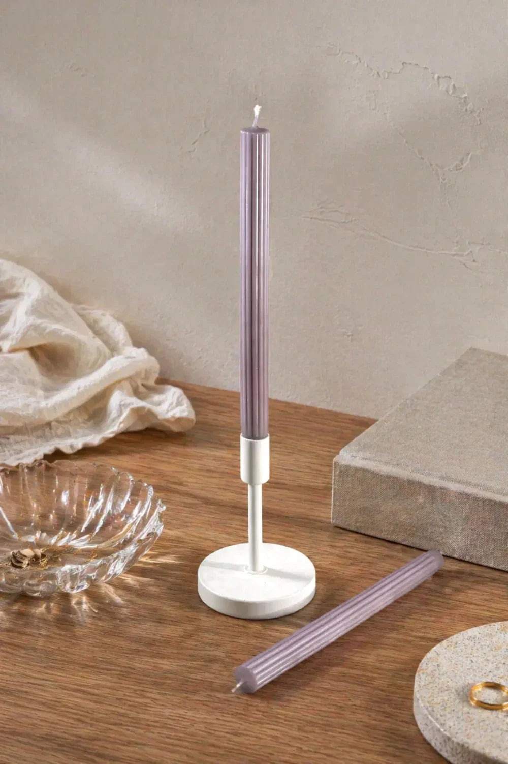 Velluto Prugna Profonda Pair of Deep Plum Ribbed Velvet Taper Candles