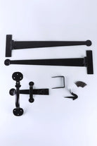 18″ Pair of Coinbase T Hinges with Suffolk Thumb Latch in Black — G Decor