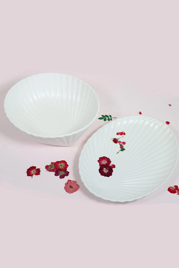 White Porcelain Shell Serving Bowl and Oval Dish, Set of 2