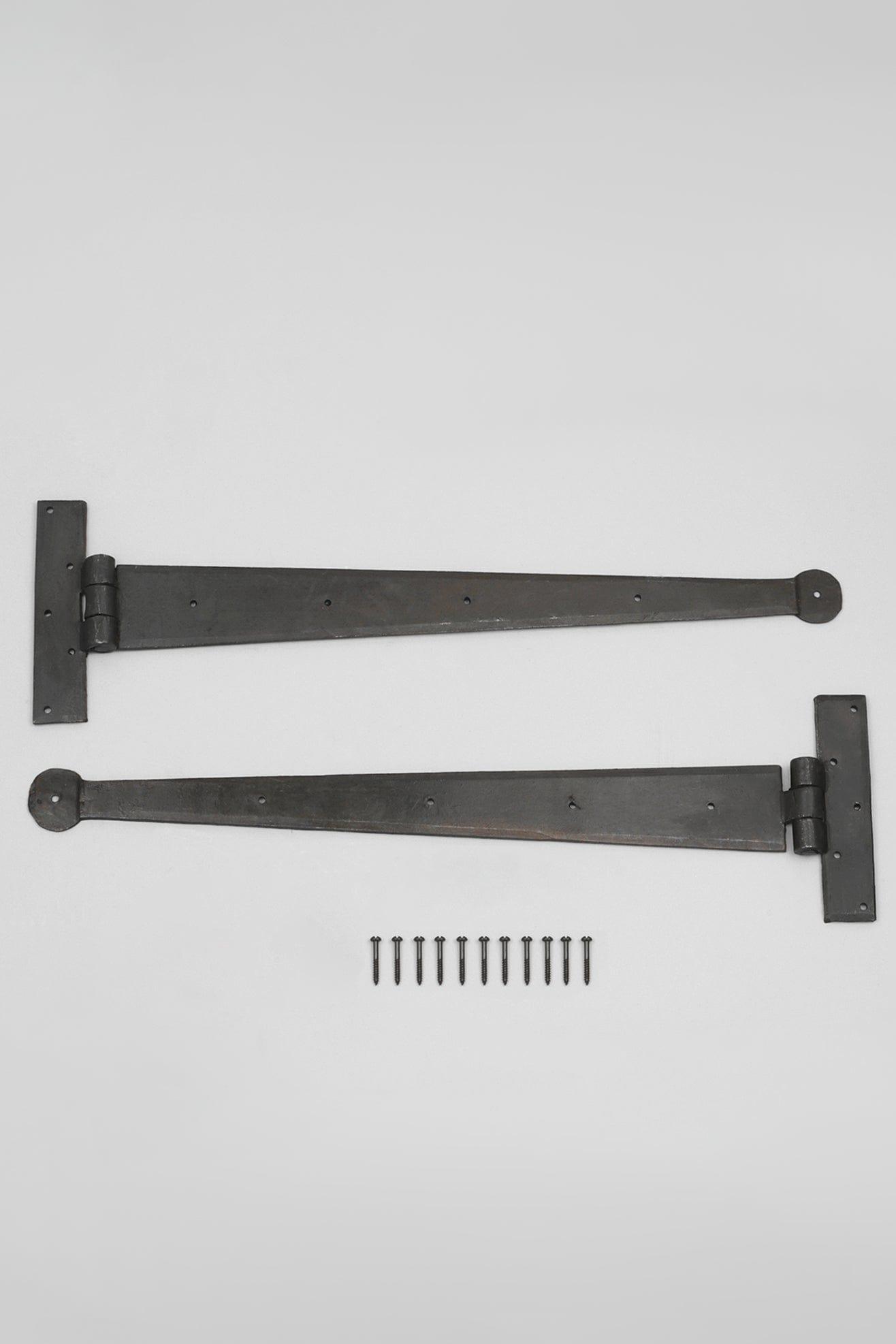 18&quot; Coinbase Hand Forged T Hinges Pair &amp; Suffolk Thumb Latch Door Set in Beeswax and Black Finish - G Decor