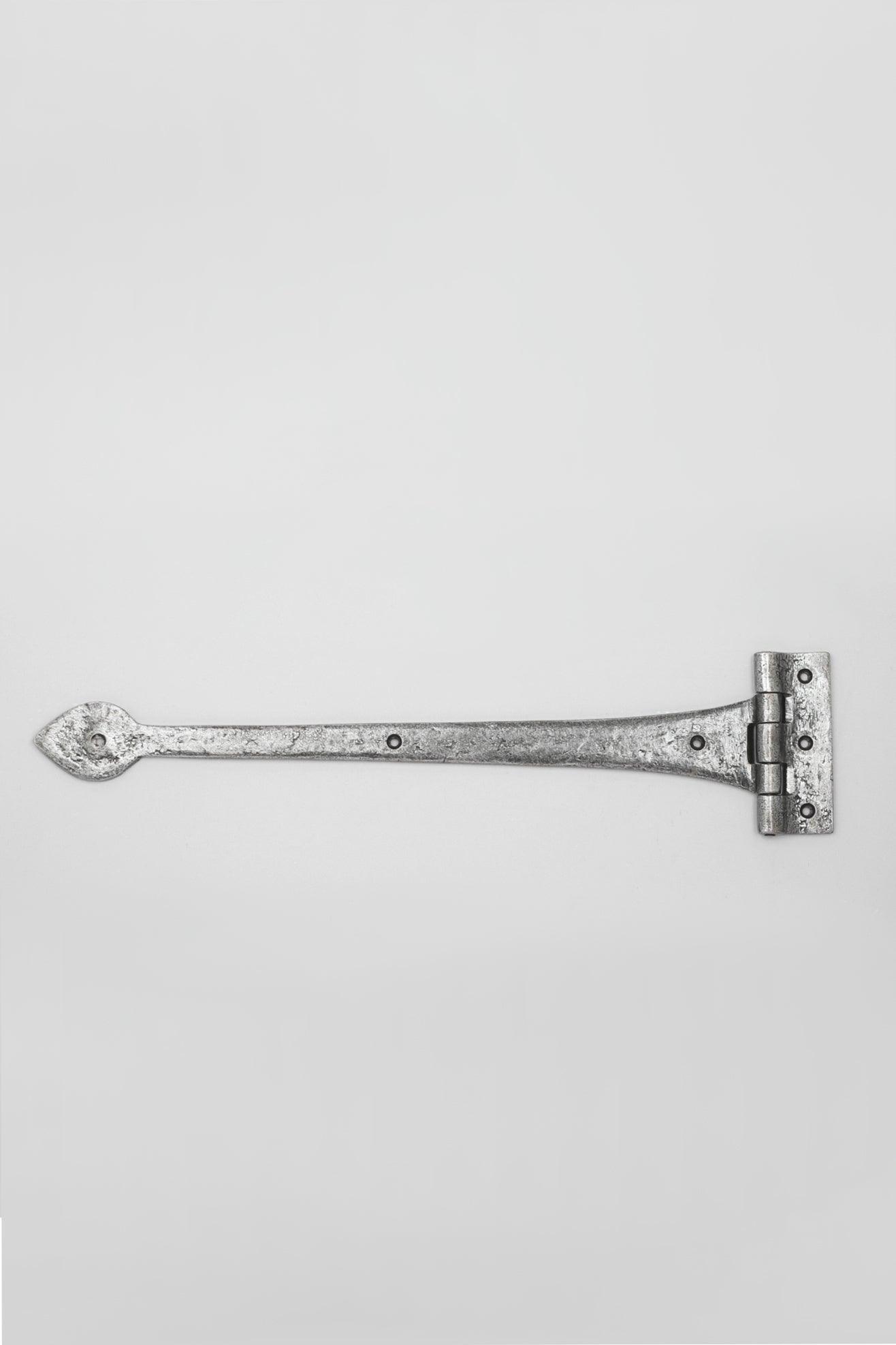 18&quot; Gothic Tee Door Hinge Pair in Pewter Finish - G Decor