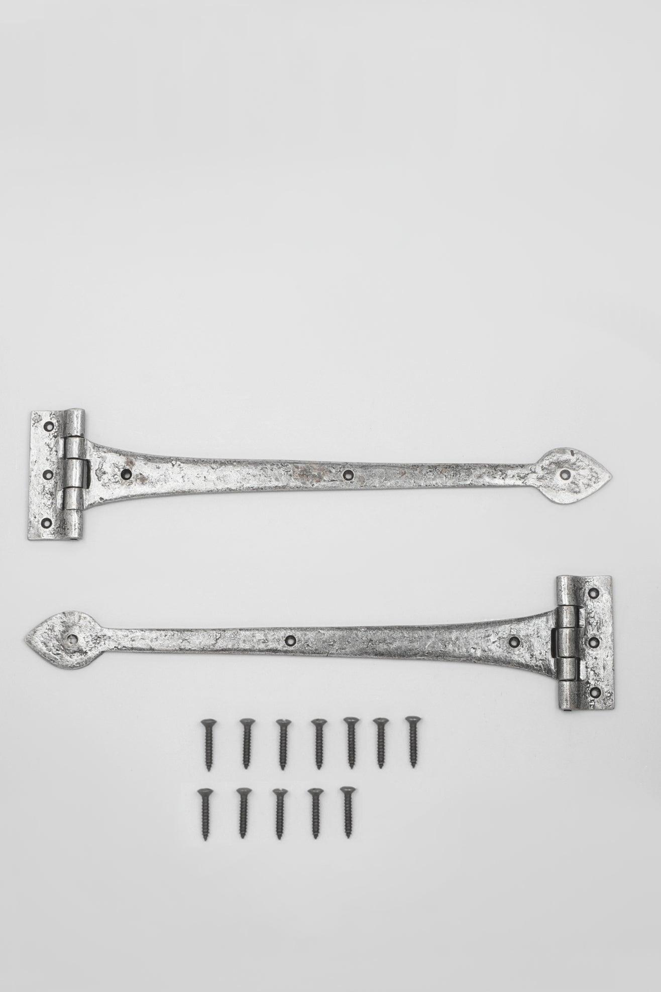 18&quot; Gothic Tee Door Hinge Pair in Pewter Finish - G Decor
