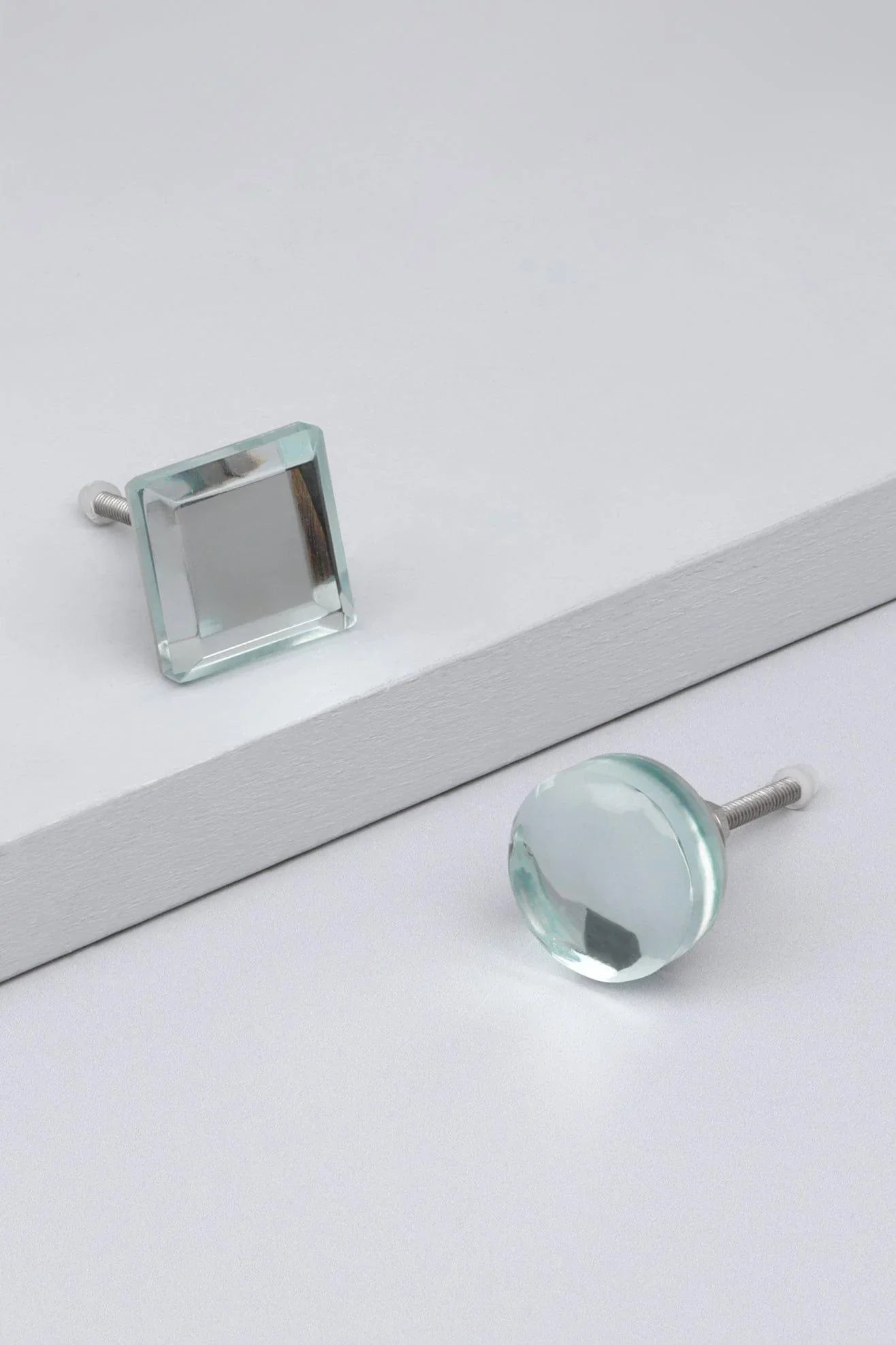 Alma Crystal-Clear Mirrored Glass Cabinet Knob