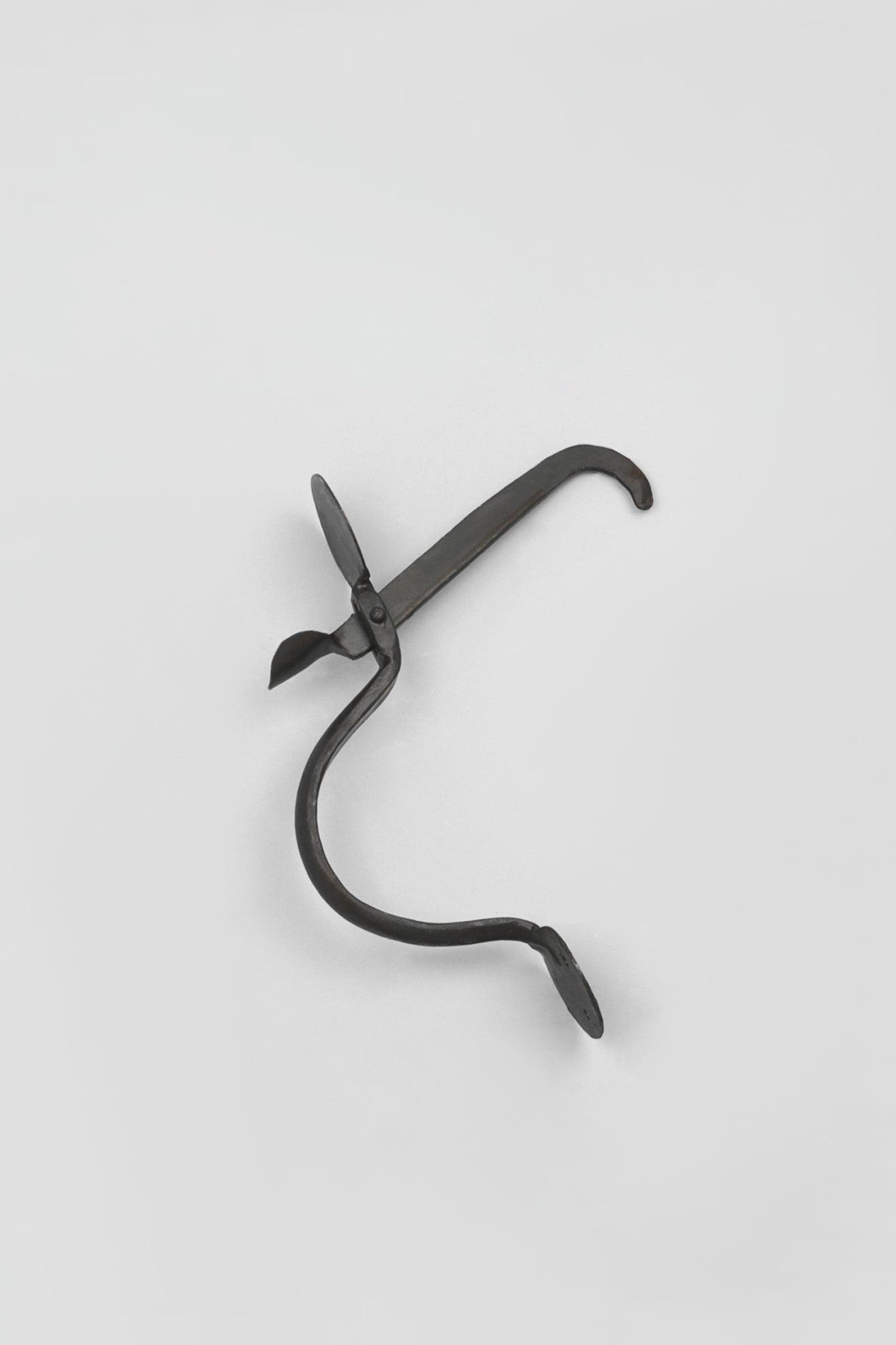 Coinbase Hand Forged Suffolk Thumb Latch in Beeswax Finish - G Decor