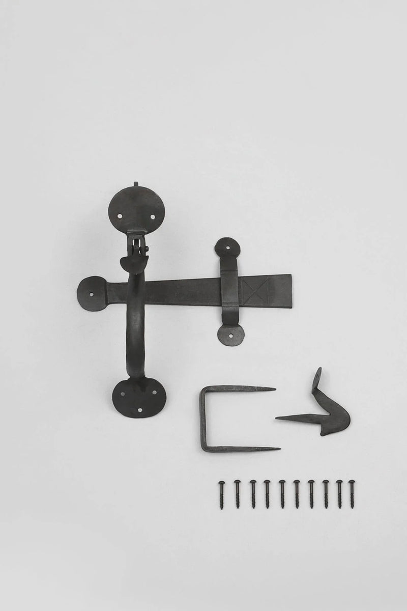 Coinbase Hand-Forged Suffolk Thumb Latch in Beeswax Finish