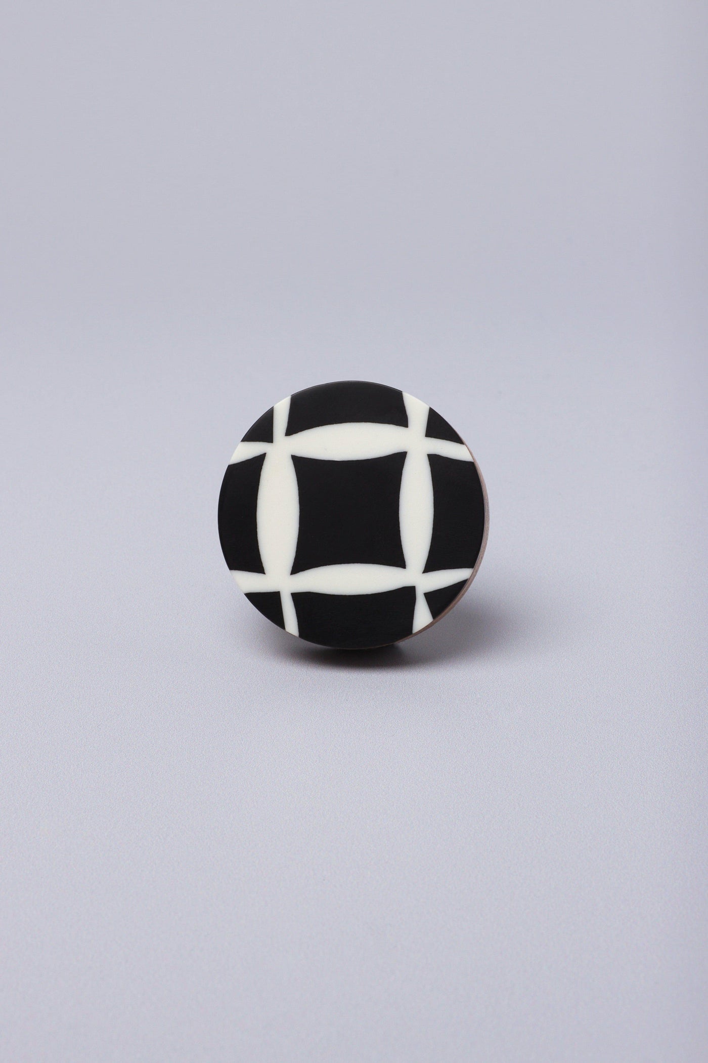 Gdecorstore Door Knobs & Handles Black Dizzy Chequered Resin And Wood Handles Knobs