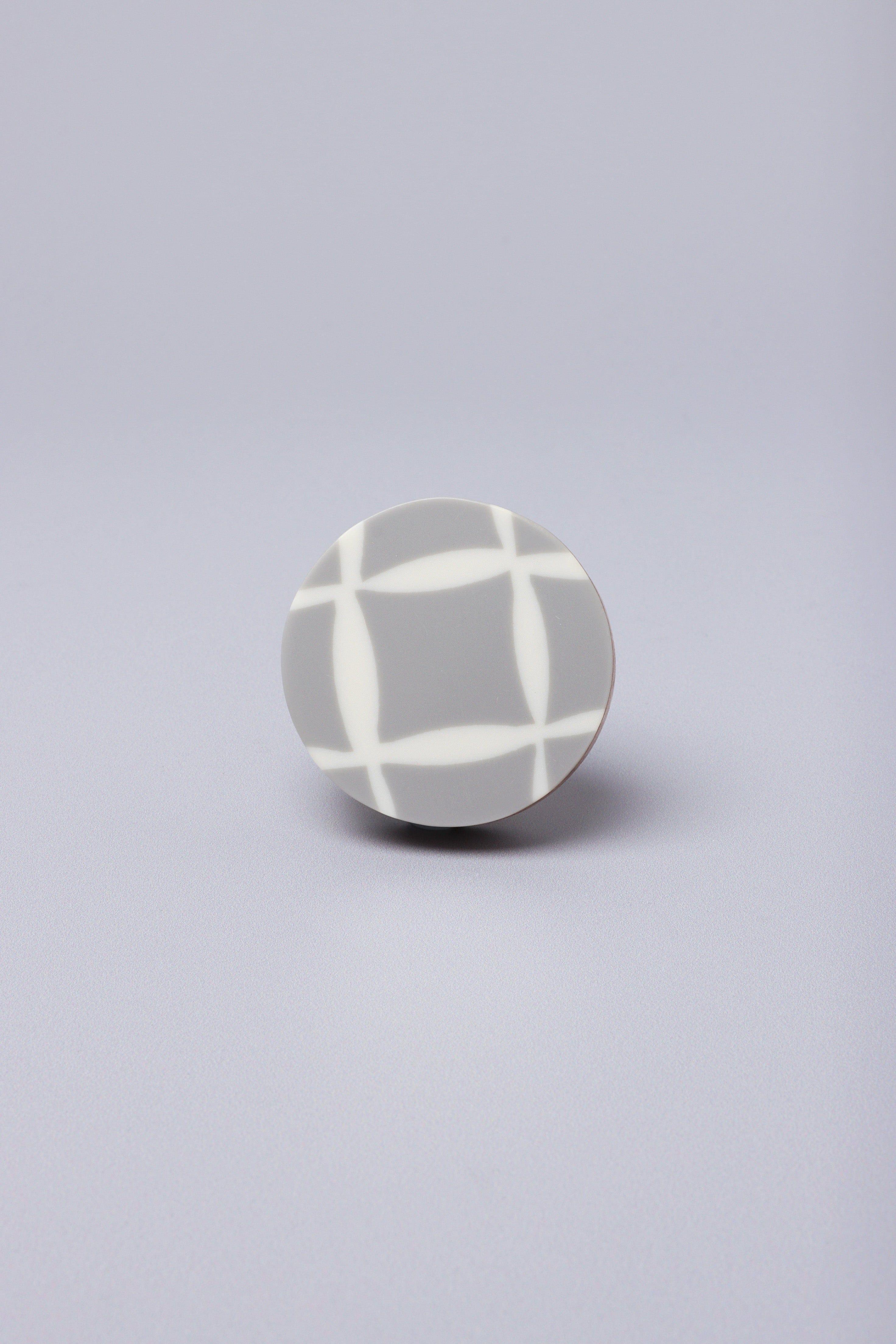 Dizzy Mosaic Grid Pattern Delights Handle Door Knob - G Decor