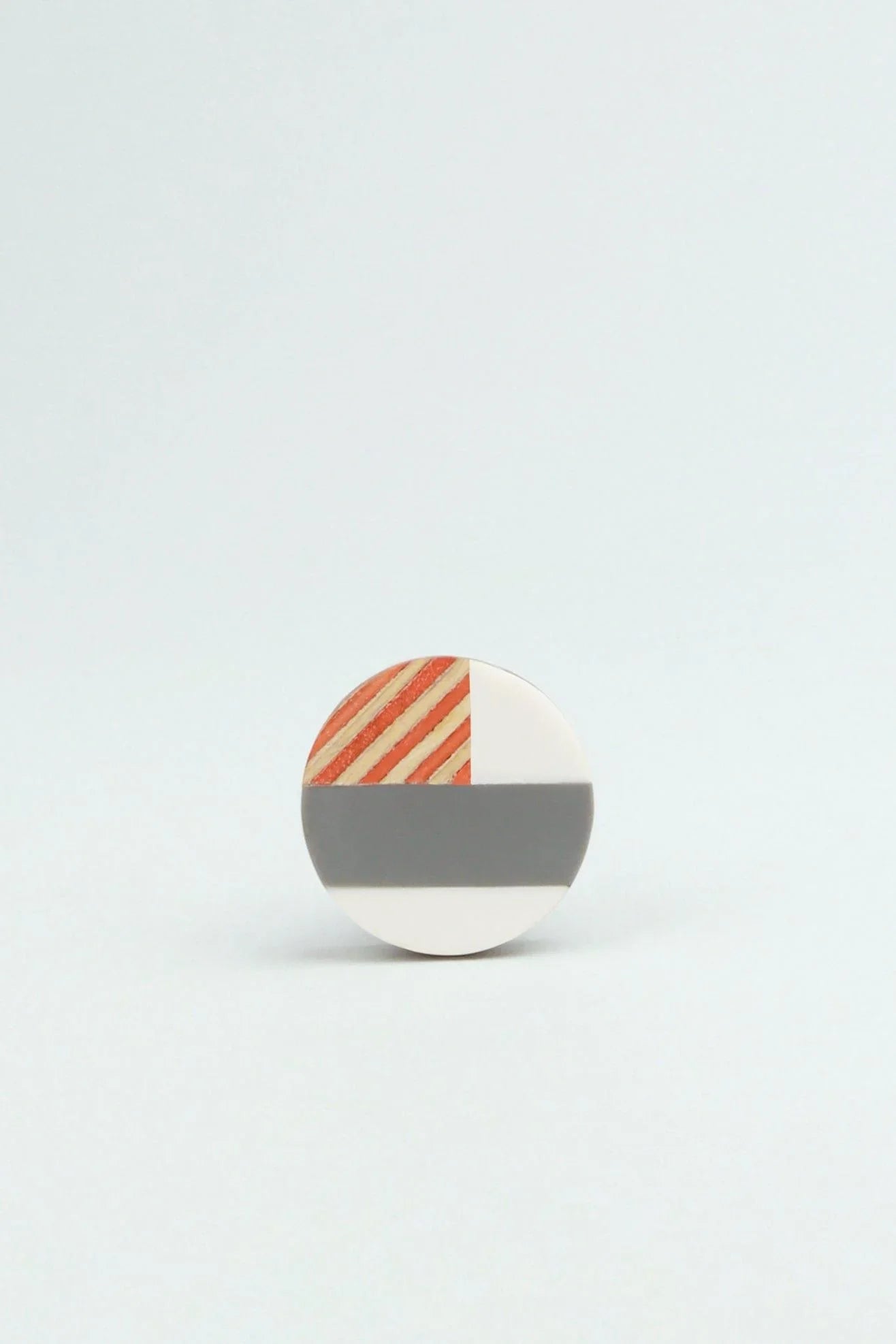 Eliseo Quad Tone Resin and Wood Cabinet Pull Knob — close-up view, G Decor