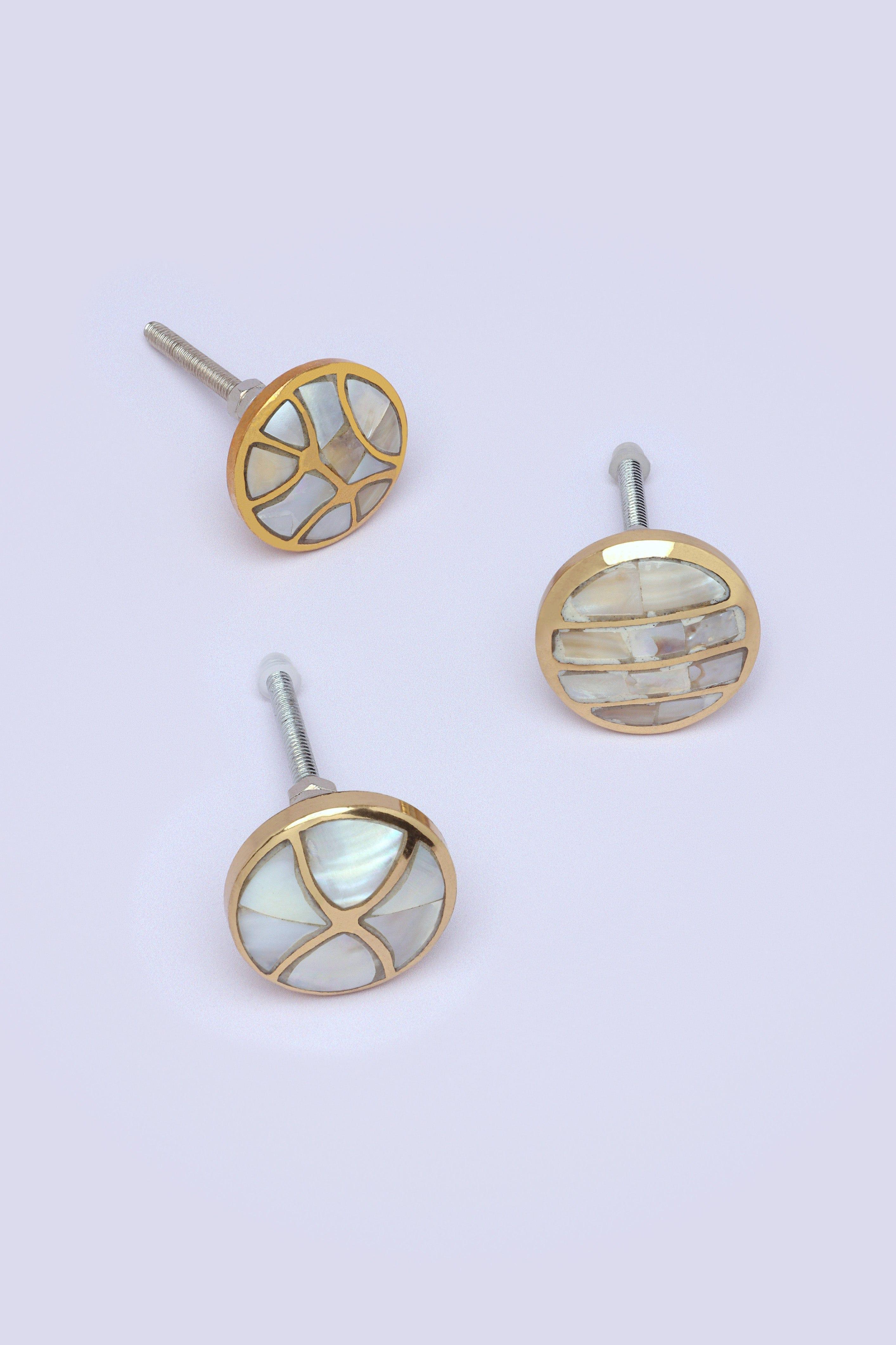 Elizabeth Legacy Mother of Pearl Gold Brass Pull Knobs - G Decor