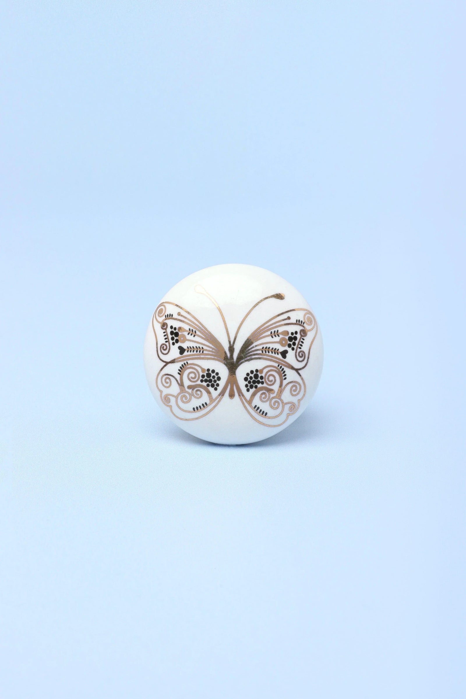 Golden Butterfly Graceful Ceramic Cabinet Knob — lifestyle view, G Decor