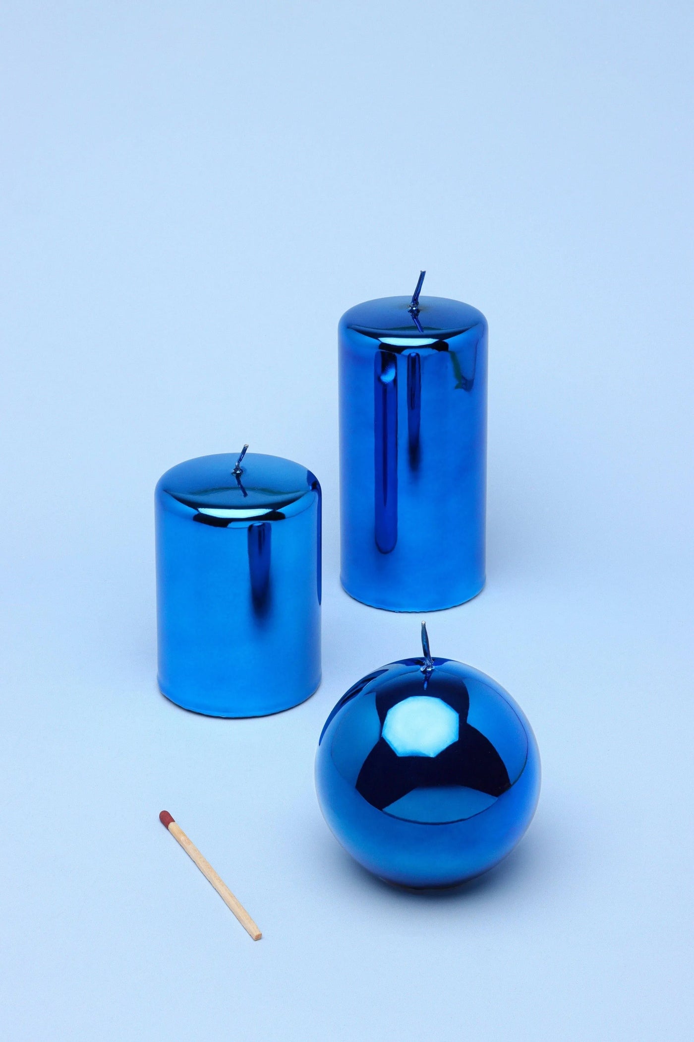 Clarae Reflet Mirror Glass Pillar and Ball Candle in Electric Azure