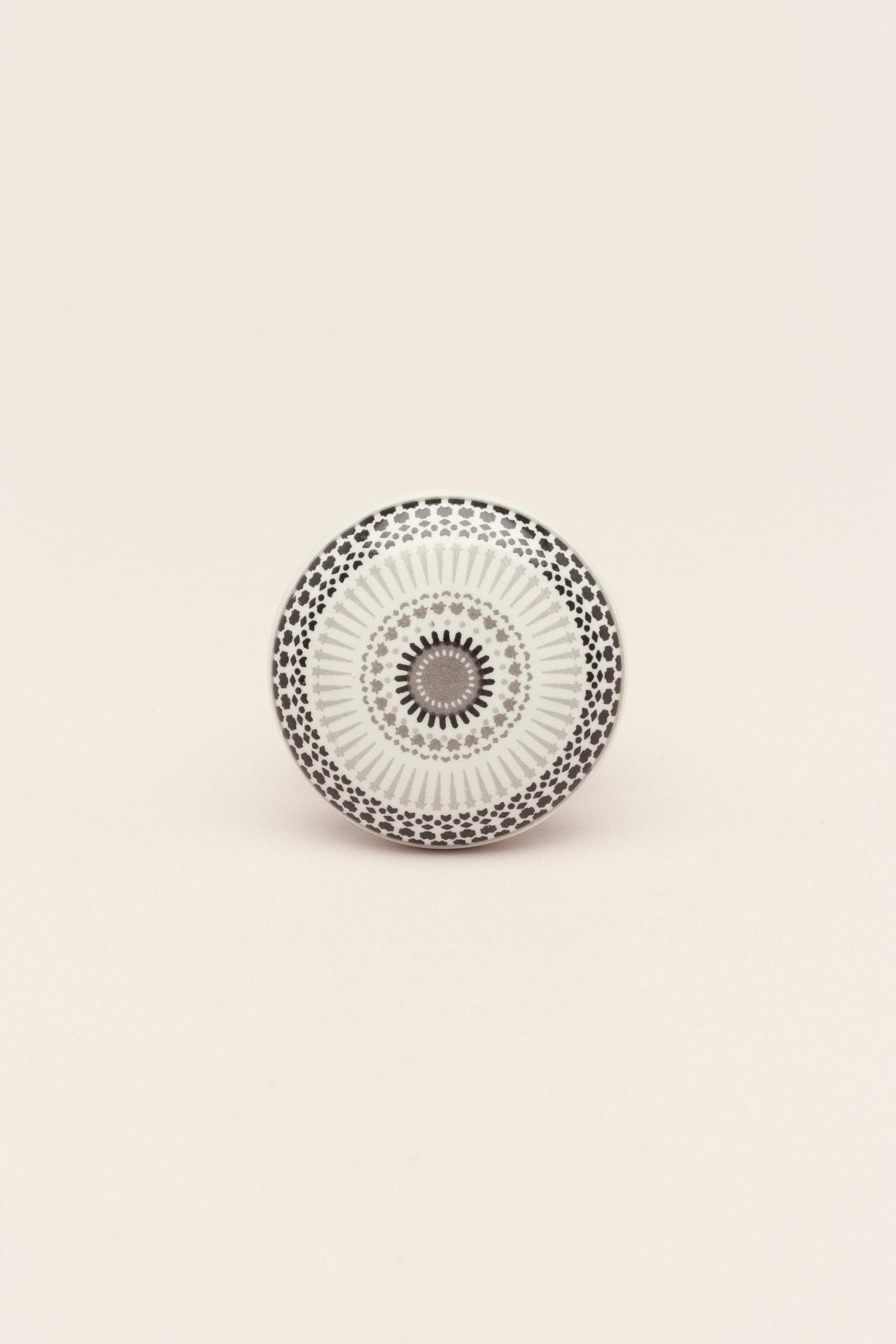 Positive Energy Radiance Handcrafted Patterned Cupboard Ceramic Door Knob - G Decor