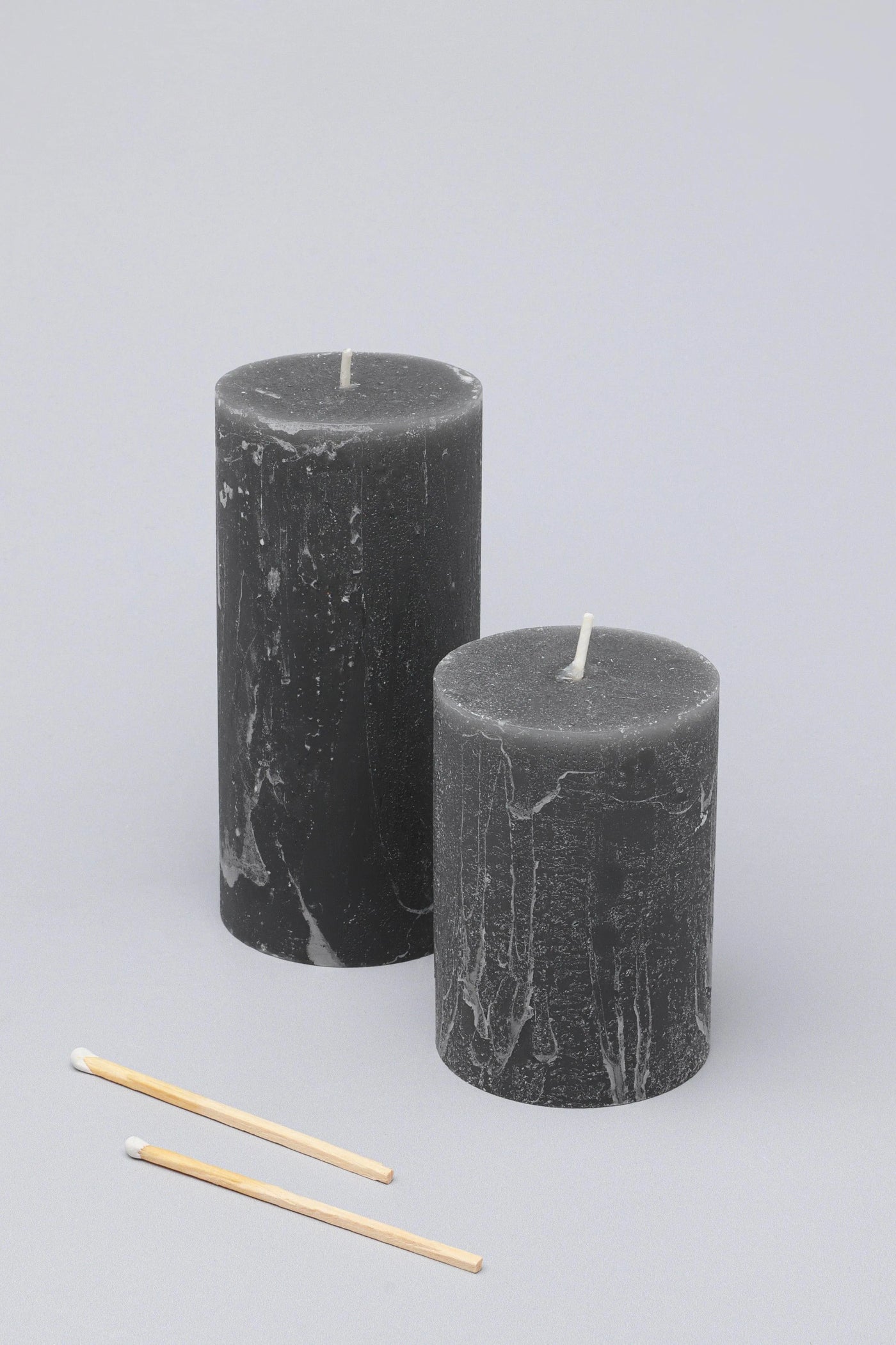 Scented Breeze Marbled Pillar Candle in Dark Grey with Wild Lotus