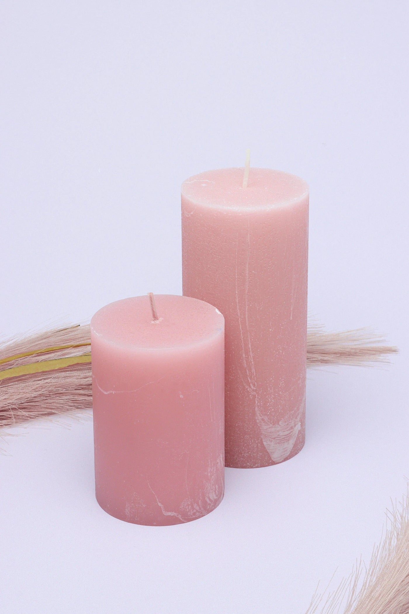 Scented Breeze Marbled Pillar Candle in Pink with Soft Blossom