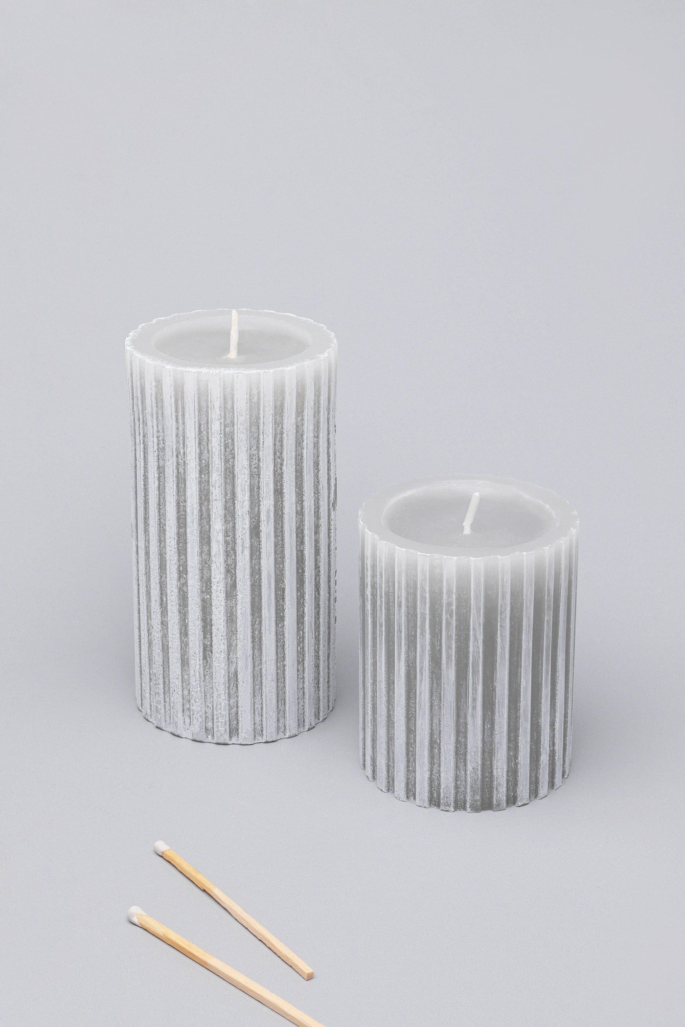 Gdecorstore Candles & Candle Holders Grey / Set Scented Grooved Grey Patchouli, Perfect for Meditation, Pillar Candle