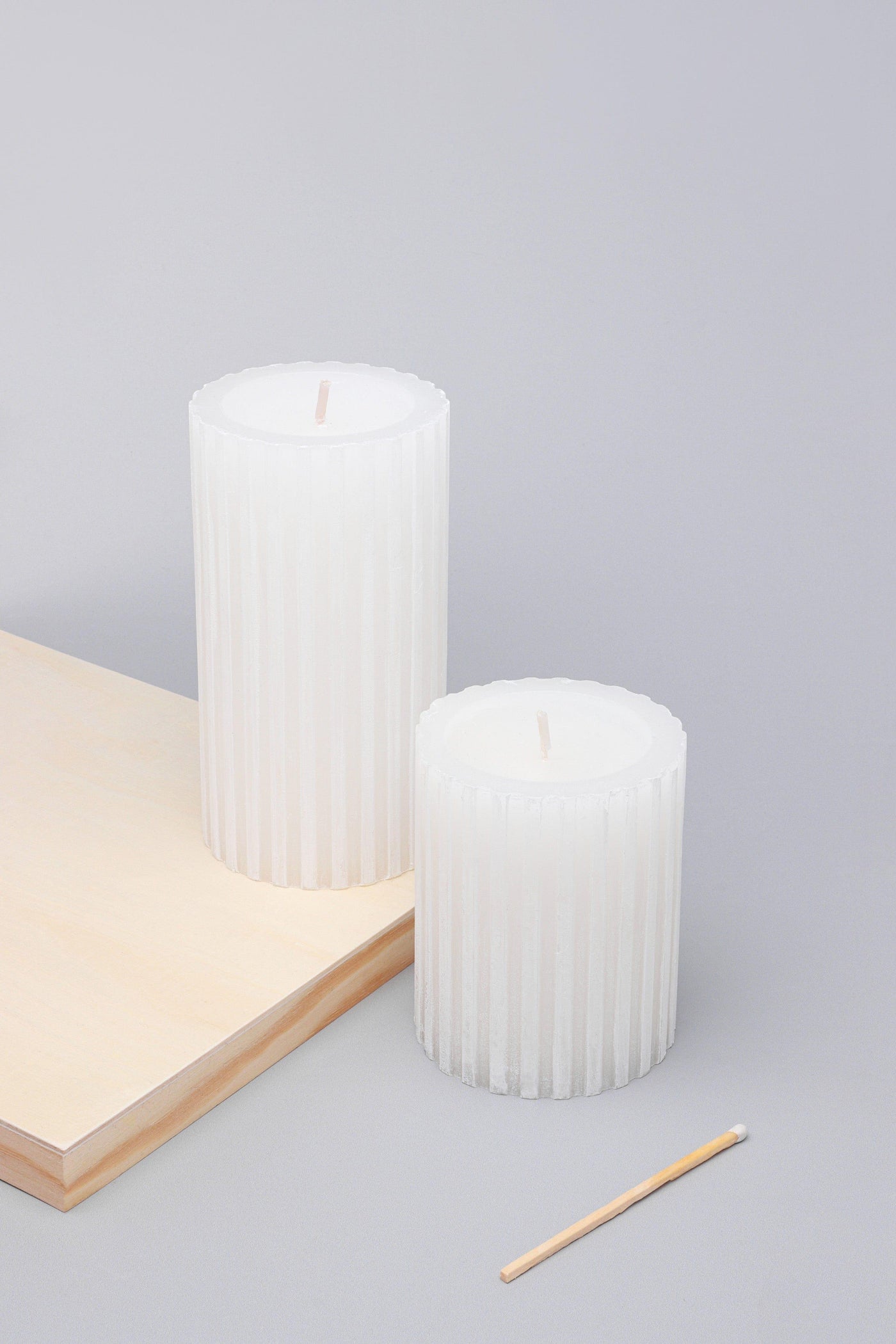 G Decor Candles White / Set Scented Grooved White Frangipani, Perfect for Meditation, Pillar Candle