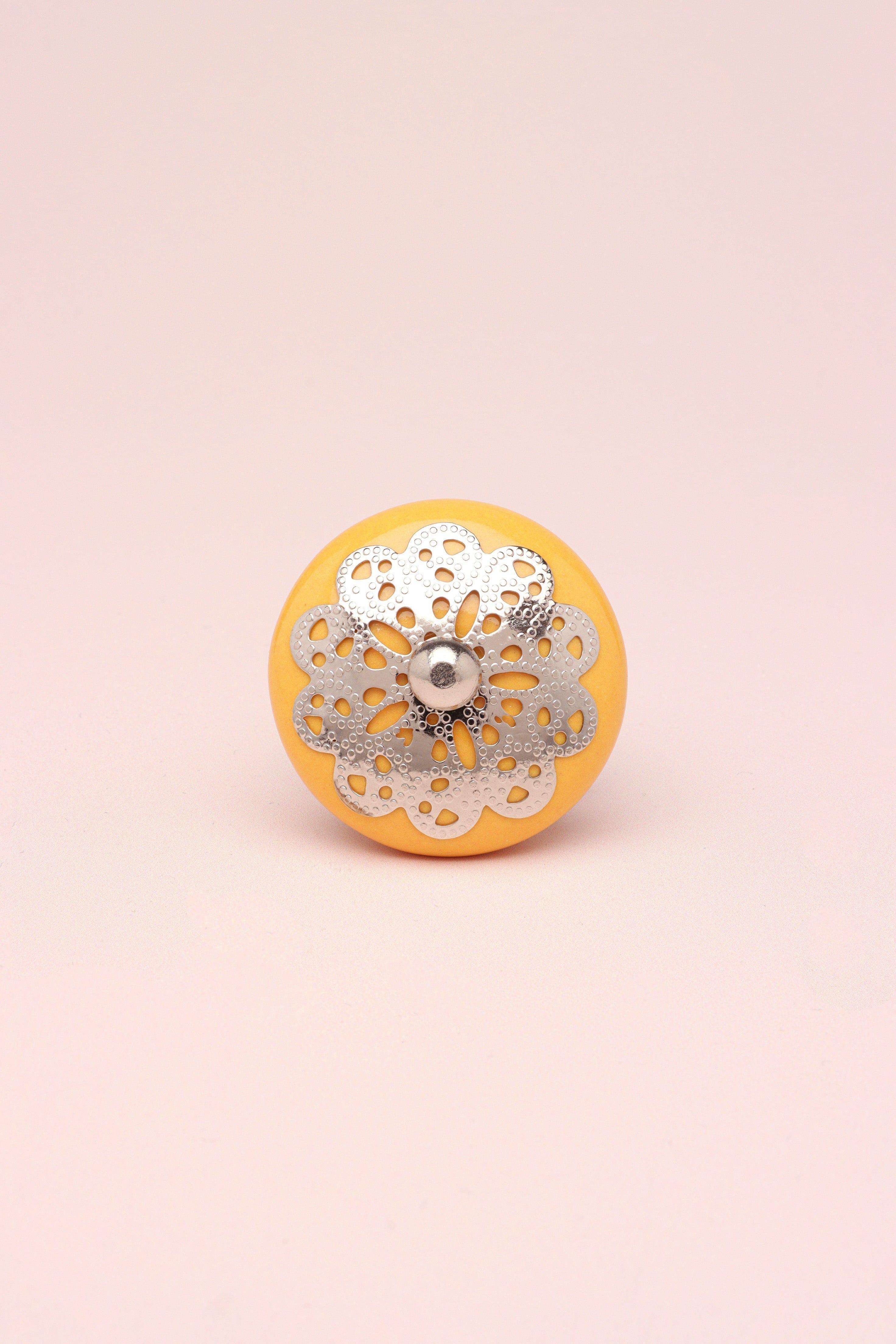 Silver Applique IV Ceramic Door Knob In Pastel Cupboard Drawer Pull Door Handles - G Decor