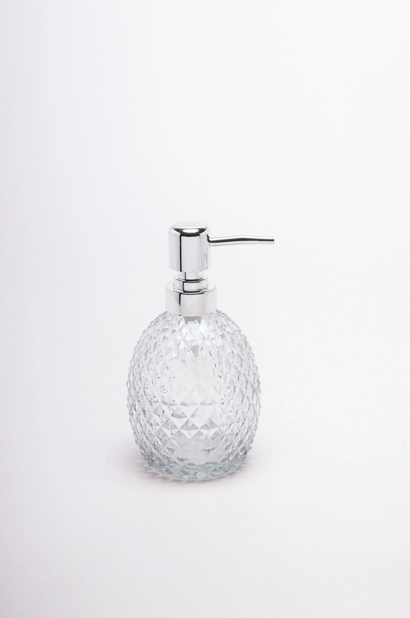 Florence Three-Piece Diamond-Cut Glass Bathroom Accessory Set — alternate view, G Decor