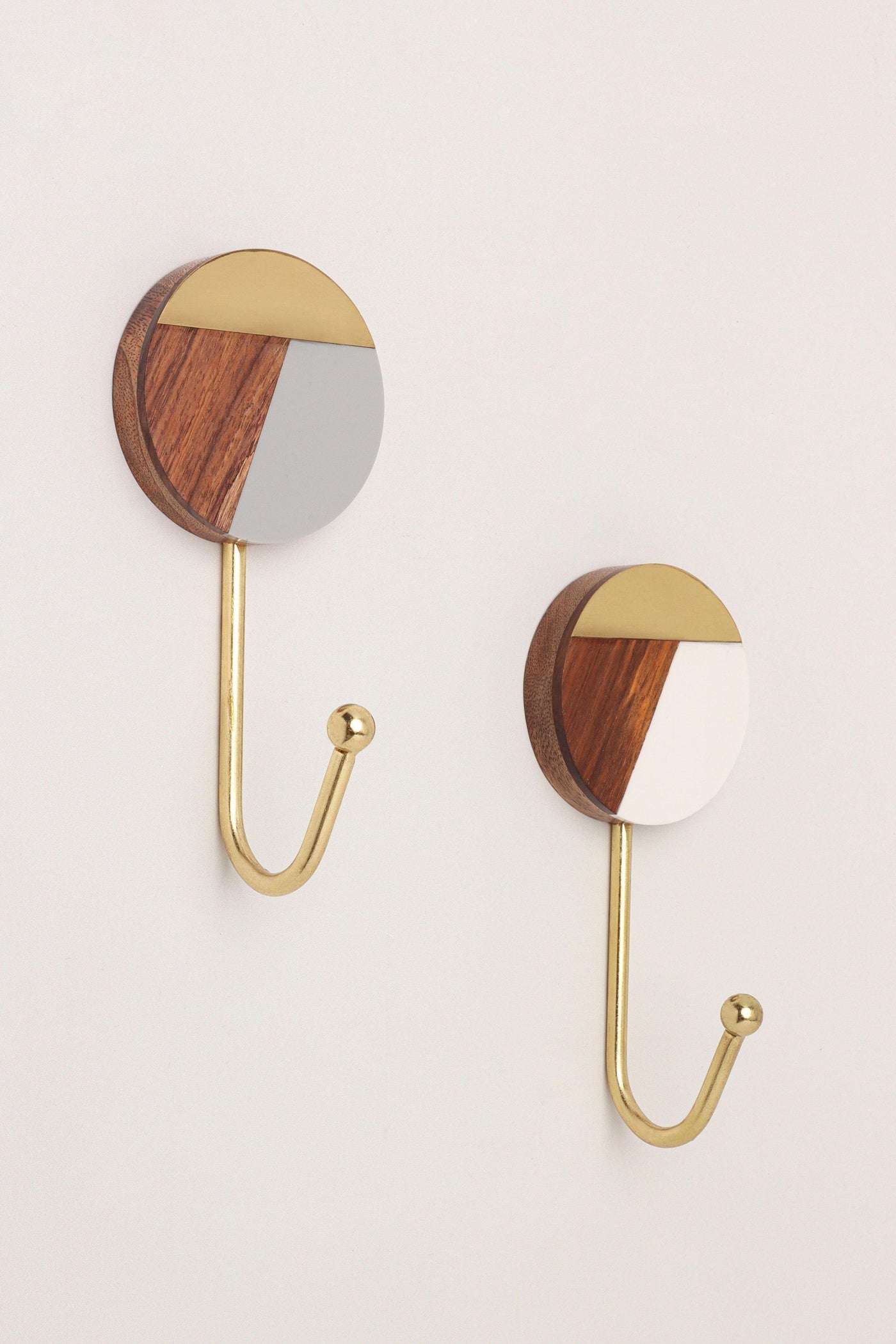 Gdecorstore Cabinet Knobs & Handles Three Tone Disk Wood Resin Brass Wall Coat Hooks