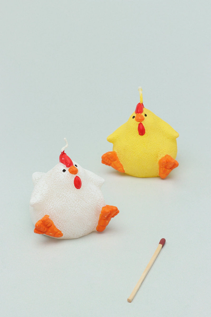 Farmhouse 3D Chicken Hen Candle in Yellow or White